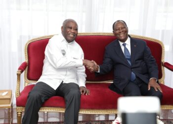 Les images de la rencontre du président Alassane Ouattara et l’ex-président Laurent Gbagbo le mardi 27 juillet au palais présidentiel à Abidjan.
