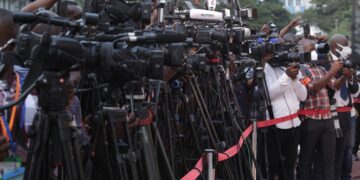 Les images de la rencontre du président Alassane Ouattara et l&rsquo;ex-président Laurent Gbagbo le mardi 27 juillet au palais présidentiel à Abidjan.