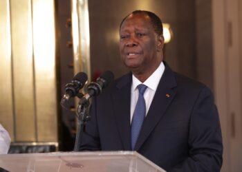 Les images de la rencontre du président Alassane Ouattara et l’ex-président Laurent Gbagbo le mardi 27 juillet au palais présidentiel à Abidjan.