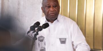 Les images de la rencontre du président Alassane Ouattara et l’ex-président Laurent Gbagbo le mardi 27 juillet au palais présidentiel à Abidjan.