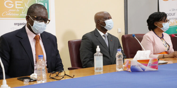 Les images de la remise du prix Gepci de la cohésion sociale et paix