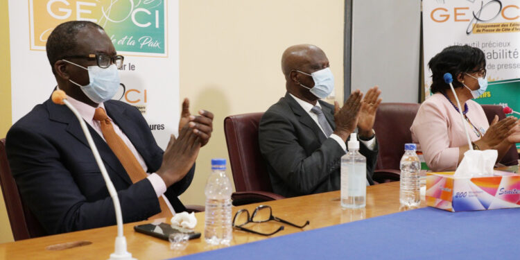 Les images de la remise du prix Gepci de la cohésion sociale et paix