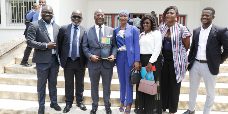 Les images de la remise du prix Gepci de la cohésion sociale et paix