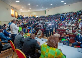 Ouverture du Guichet emploi jeunes de l&rsquo;université de Daloa : le Premier Ministre Patrick Achi exhorte les étudiants à bien se former
