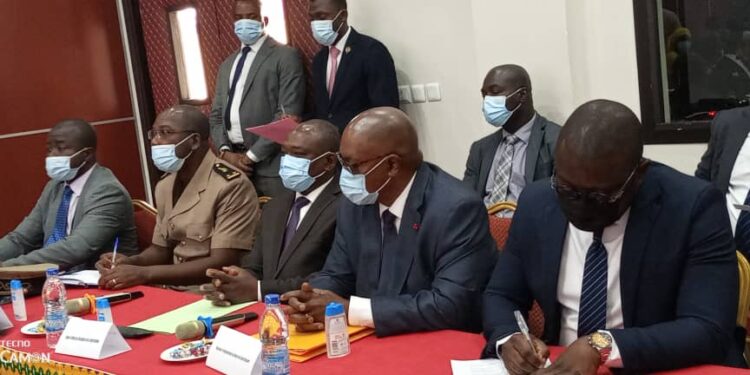 Fake news et cohésion sociale: Une charte de bonne conduite en gestation