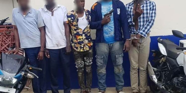 Abidjan : 05 redoutables Gangsters interpellés et 01 abattu par l’UIPN à Yopougon