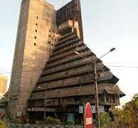 Abidjan-plateau: la réhabilitation de l’immeuble la pyramide, ce n’est pas pour maintenant. La raison