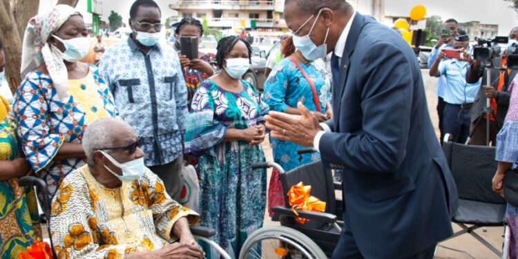 Le ministre Bruno Koné invite les copropriétaires de cité à mettre en place des “syndics”