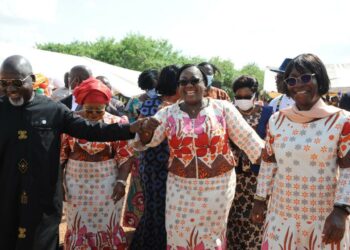 Gagnoa: les promesses d&rsquo;Anne Ouloto aux parents de Gbagbo