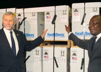 Les États-Unis font don de vaccins COVID-19 à la Côte d’Ivoire