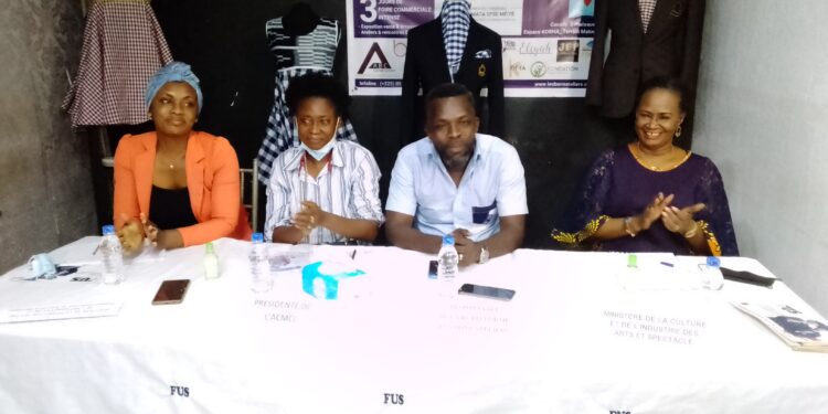 Rentrée scolaire: Voici où trouver des uniformes à des coûts réduits et de qualité à Abidjan