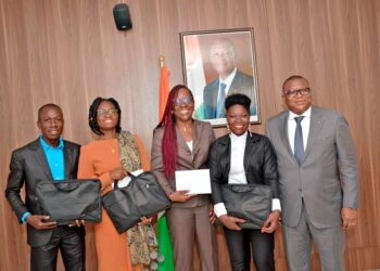 Concours «Ma thèse en 180 secondes»: Le Ministre Amadou Coulibaly récompense les lauréats