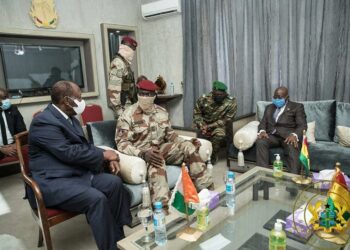 Situation politique en Guinée: le président Ouattara prend part à une mission de la CEDEAO