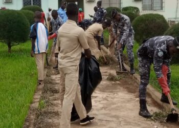 Yamoussoukro: La police donne un coup de balai au collège moderne 2