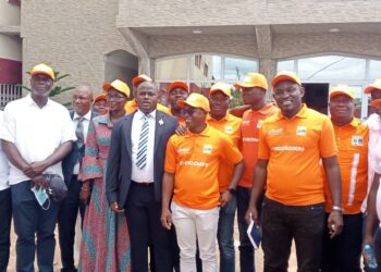 Yamoussoukro:Les Coordonnateurs Ujrhdp célèbrent le plus jeune sénateur