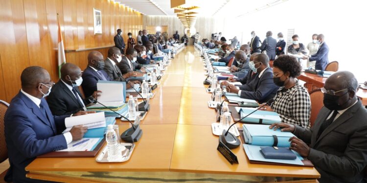 Les images du conseil des ministres du mercredi 08 septembre 2021 au palais présidentiel au Plateau à Abidjan.