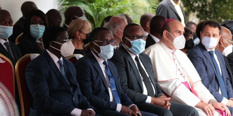 Les images de l’hommage national à l’ex-Premier ministre Charles Konan Banny jeudi 07 octobre à la primature