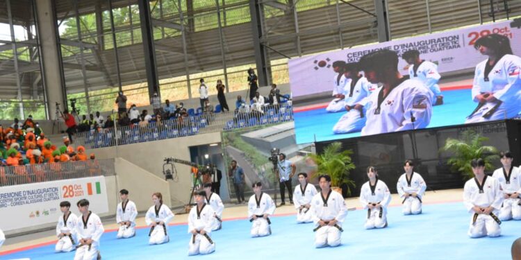 Cérémonie d’inauguration du centre sportif culturel et des Tics Ivoiro-coreen Alassane Ouattara en images