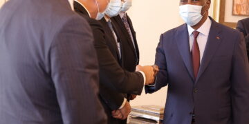 Photos de l&rsquo;entretien du Président Alassane Ouattara, avec le Pdg du groupe ENI