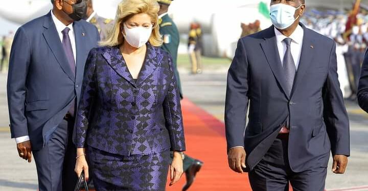 Le Président Ouattara a regagné Abidjan après un séjour en France