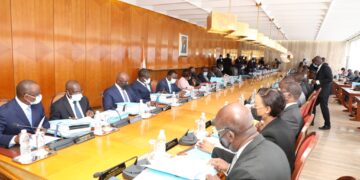 Les images du conseil des ministres du mercredi 20/10/2021 au Palais présidentiel d&rsquo;Abidjan Plateau.