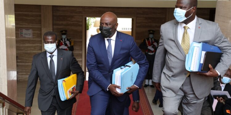 Les images du conseil des ministres du mercredi 20/10/2021 au Palais présidentiel d’Abidjan Plateau.
