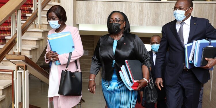 Les images du conseil des ministres du mercredi 20/10/2021 au Palais présidentiel d’Abidjan Plateau.