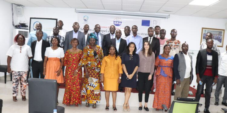 Côte d’Ivoire/Examen périodique universelle : Le CNDH abrite un atelier sur le suivi des stratégies