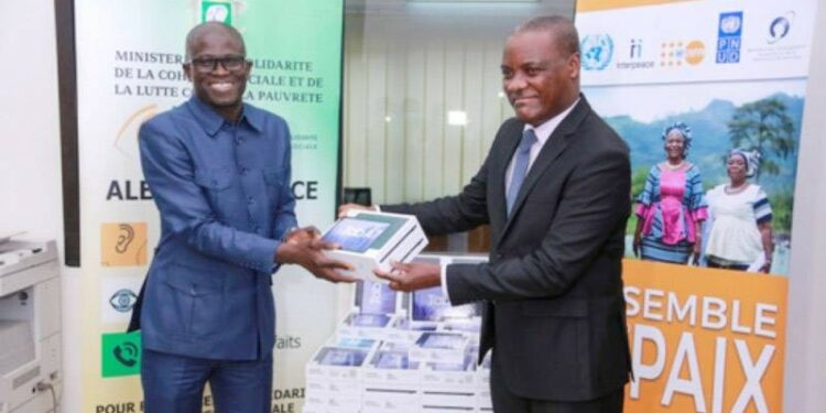 Côte d&rsquo;Ivoire/Lutte contre la violence en milieu universitaire: Les cellules d’alerte précoce dotées de 60 tablettes