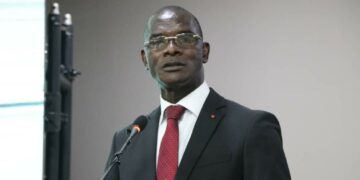 Menace sécuritaire dans l&rsquo;espace UEMOA: Vogondo Diomandé appelle à « des réponses durables aux frontières »