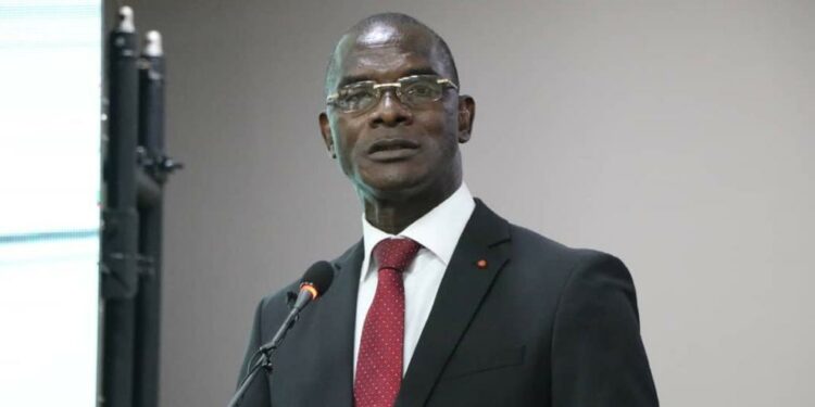 Menace sécuritaire dans l’espace UEMOA: Vogondo Diomandé appelle à « des réponses durables aux frontières »