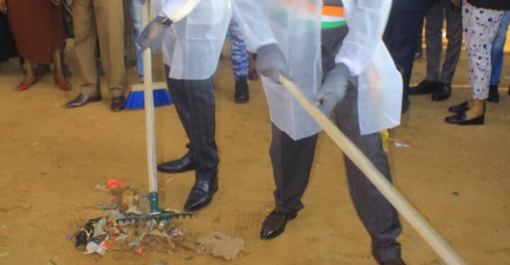 En images la cérémonie de prestation de serment des volontaires d’Attécoubé et présentation des volontaires d’Élibou et de la MÉ