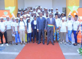 En images la cérémonie de prestation de serment des volontaires d’Attécoubé et présentation des volontaires d’Élibou et de la MÉ