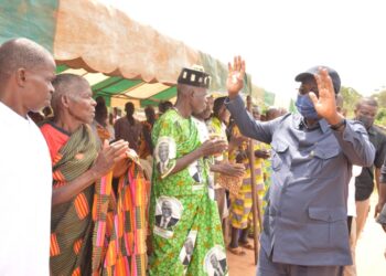 Jeannot Ahoussou depuis Didiévi : « Je ne veux plus entendre parler de violence dans le Centre »