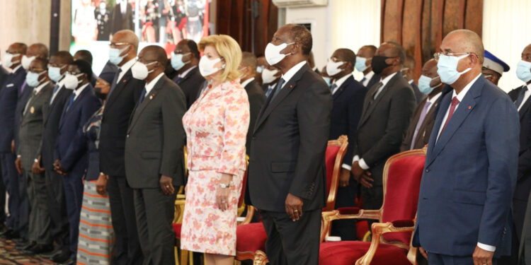 Prix d’excellence 2021, le président Ouattara honore 84 Ivoiriens au palais présidentiel le vendredi 05 novembre. (Album photos)
