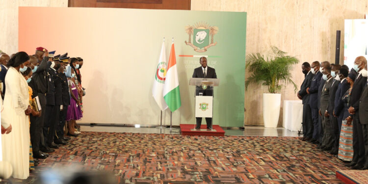 Prix d’excellence 2021, le président Ouattara honore 84 Ivoiriens au palais présidentiel le vendredi 05 novembre. (Album photos)