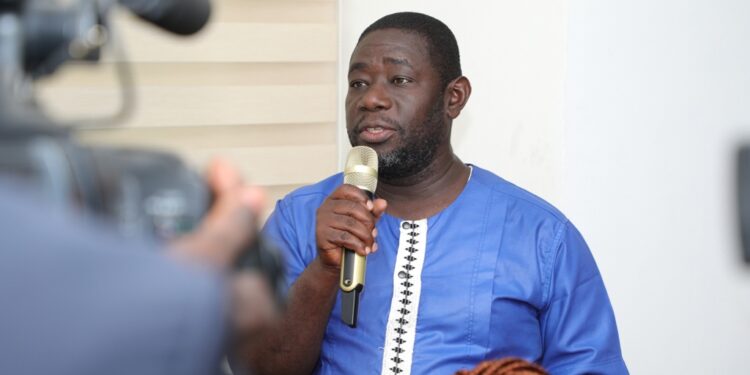 Les images de la conférence de presse du président de la CEI Ibrahime Coulibaly-Kuibiert le jeudi 18 novembre au siège de l’institution sise II-Plateaux à Abidjan