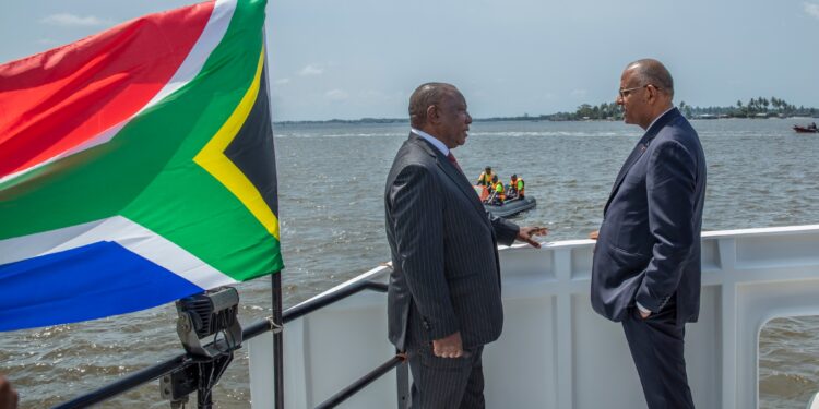 Économie : le Président sud-africain, Cyril Ramaphosa, en visite au Port autonome d’Abidjan