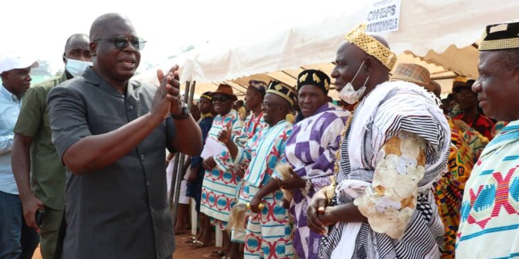 Festival des peuples d’Oumé: Le ministre Amédé Kouakou exhorte au vivre ensemble