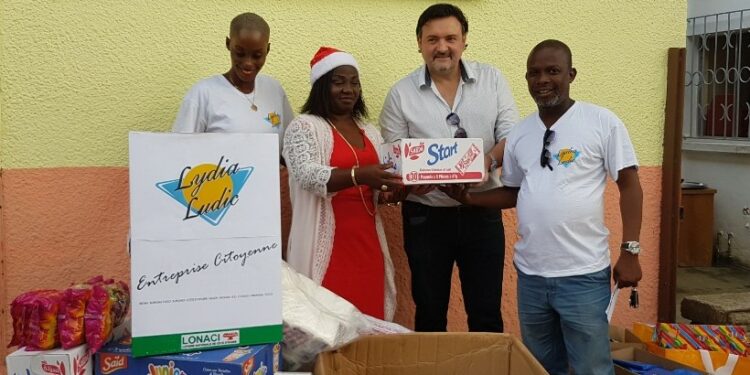 Côte d’Ivoire/Lydia Ludic: le Dg René Le Henry multiplie les actions sociales
