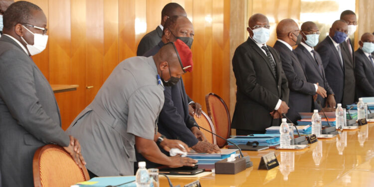 Les images du conseil des ministres du mercredi 15 décembre 2021 au palais présidentiel au Plateau-Abidjan.