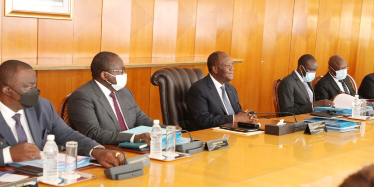 Les images du conseil des ministres du mercredi 15 décembre 2021 au palais présidentiel au Plateau-Abidjan.