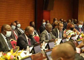 Les images du lancement du 5e dialogue entre les partis politiques et le gouvernement en présence du Premier ministre Patrick Achi à la Primature au Plateau.