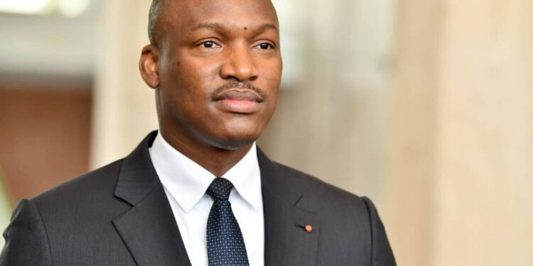 Emploi jeune :  Mamadou Touré répond sans faux-fuyant aux questions des internautes