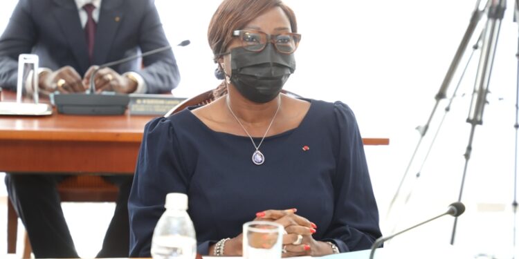 Les images du conseil des ministres du mercredi 05 janvier 2022 au palais présidentiel à Abidjan Plateau.