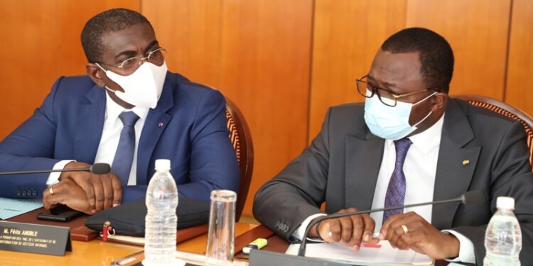 Les images du conseil des ministres du mercredi 05 janvier 2022 au palais présidentiel à Abidjan Plateau.