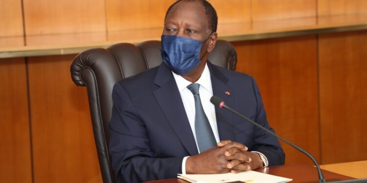 Les images du conseil des ministres du mercredi 05 janvier 2022 au palais présidentiel à Abidjan Plateau.
