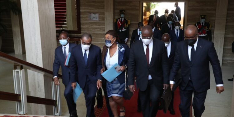 Les images du conseil des ministres du mercredi 05 janvier 2022 au palais présidentiel à Abidjan Plateau.