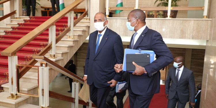 L’album photos du conseil des ministres du mercredi 19 janvier 2022 au Palais présidentiel à Abidjan Plateau