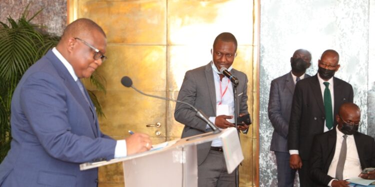 L’album photos du conseil des ministres du mercredi 19 janvier 2022 au Palais présidentiel à Abidjan Plateau